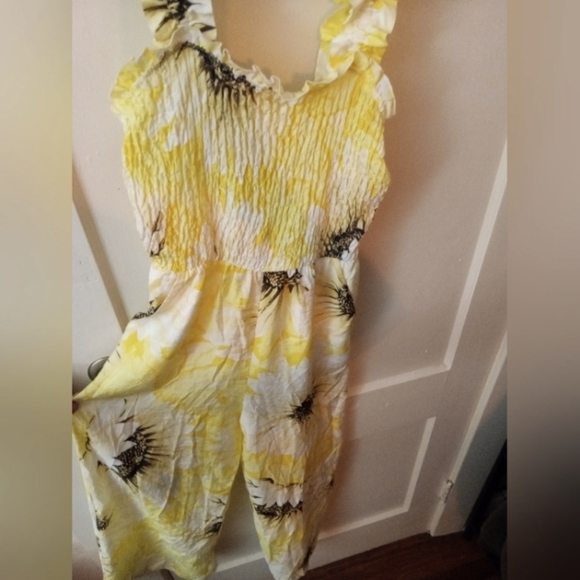H&m Sunflower Smocked Jumpsuit/Romper with pockets Womens Size XS - Picture 7 of 8